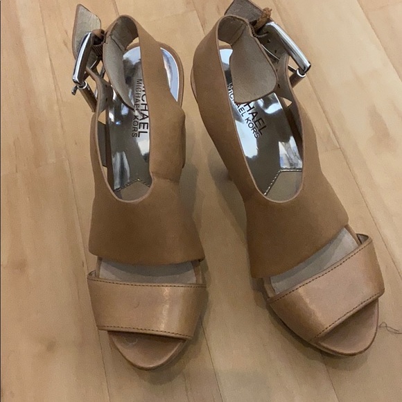 tam wedged platforms - Picture 2 of 3